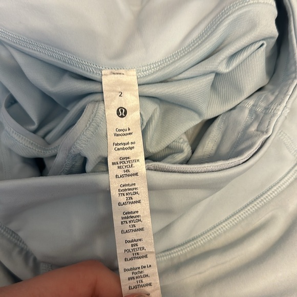 Lululemon blue size 2 speed ups 4 inch - Picture 4 of 4